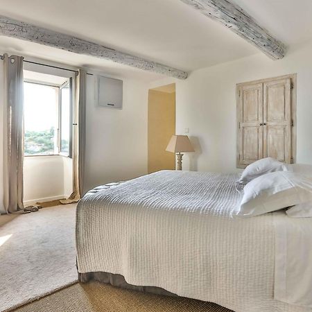 Villa Sunset In Gordes Room photo